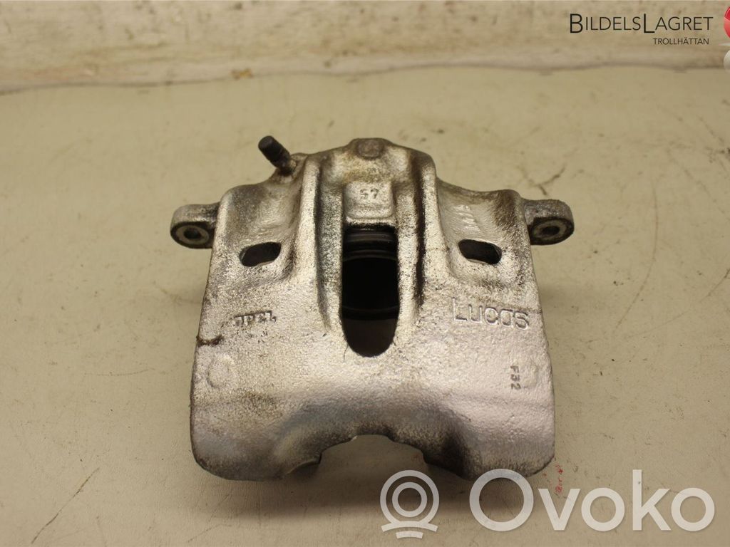 Opel Omega B2 Etujarrusatula 