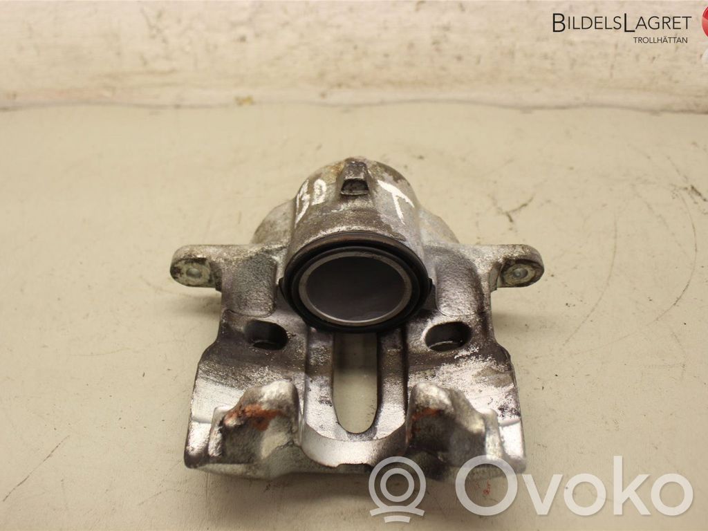 Opel Omega B2 Etujarrusatula 