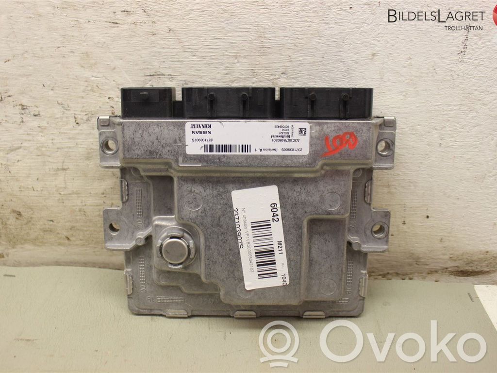 Renault Master III Injection control unit/module 