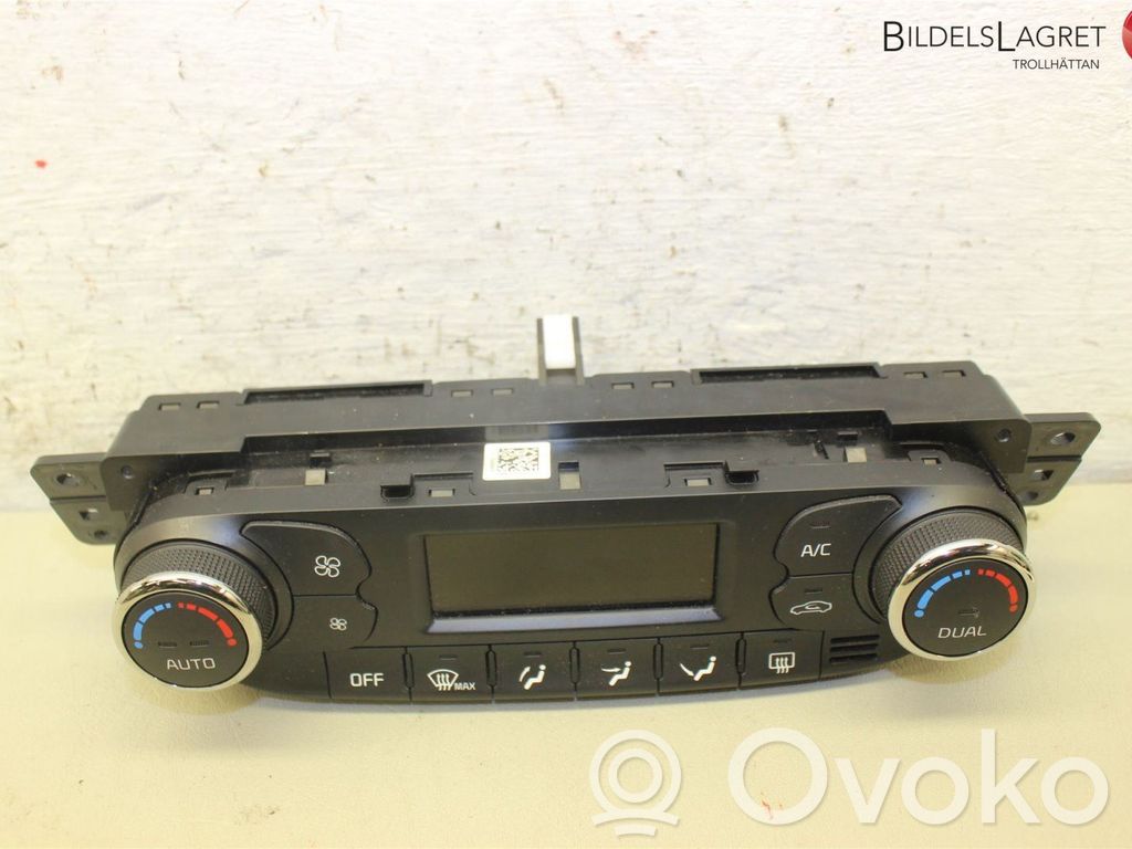 KIA Ceed Climate control unit 