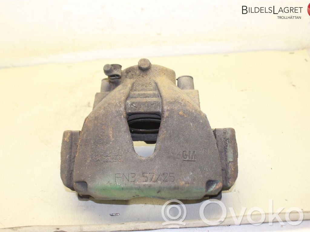 Opel Zafira B Front brake caliper 