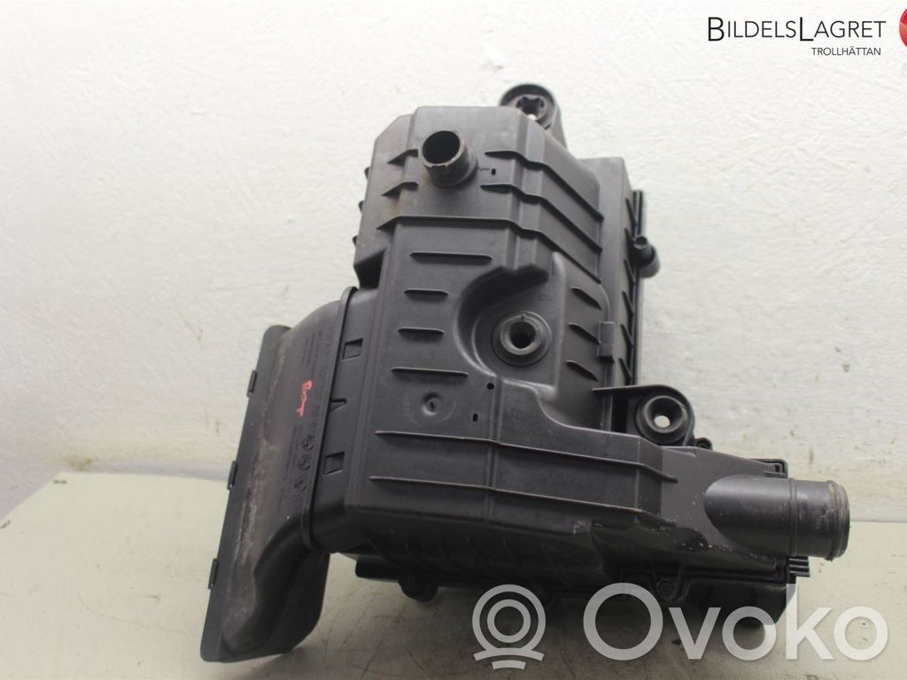 Volkswagen Golf VII Obudowa filtra powietrza 