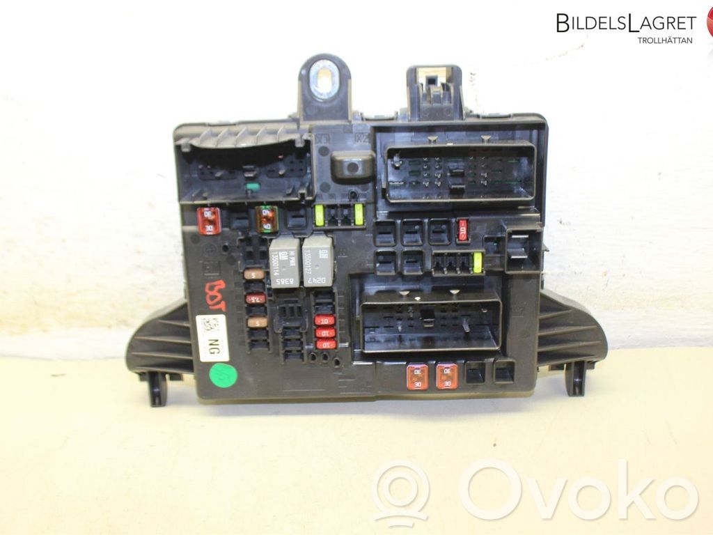 Saab 9-5 Módulo de fusible 