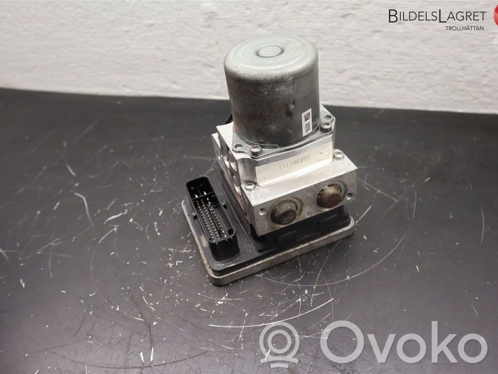 BMW 5 G30 G31 G38 Bomba de ABS 
