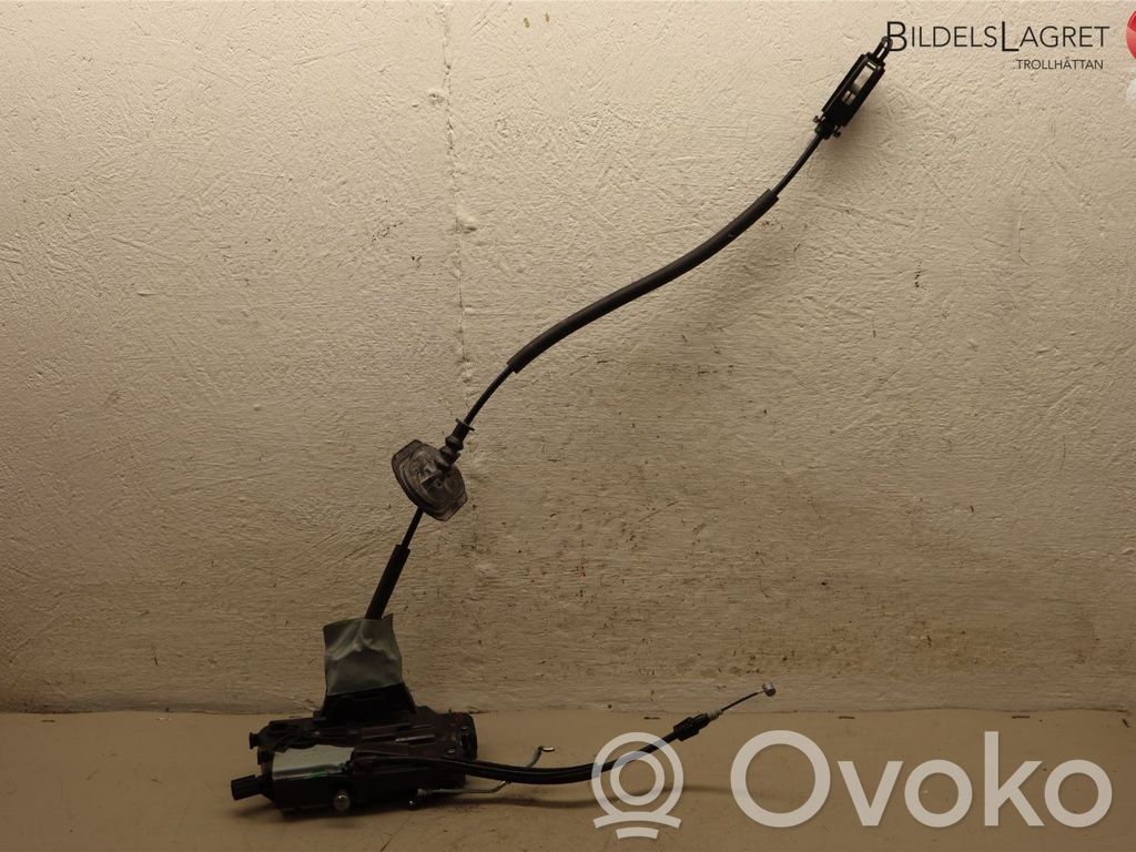 Ford Focus Front door lock 