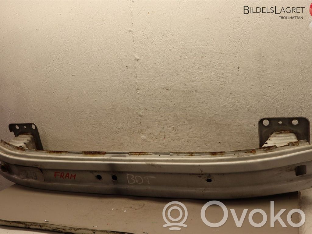 Opel Combo D Priekšpusē bampera sija / balka 