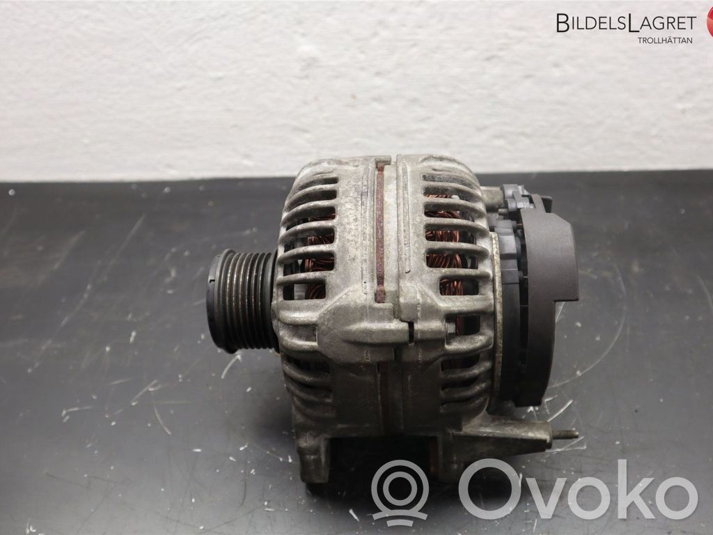 Volkswagen Touareg I Alternator 