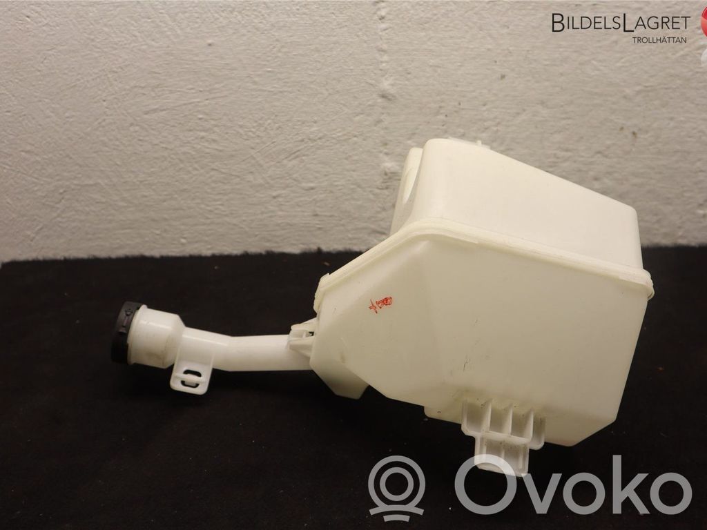 Opel Corsa E Langų skysčio bakelis 