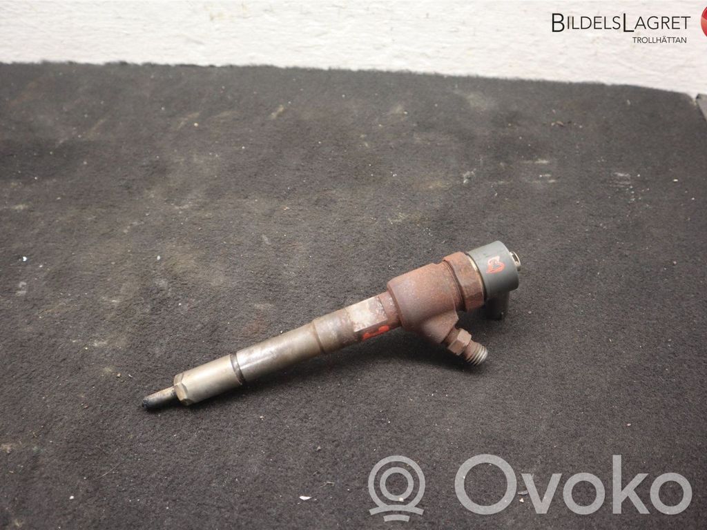 Opel Combo D Inyector de combustible 