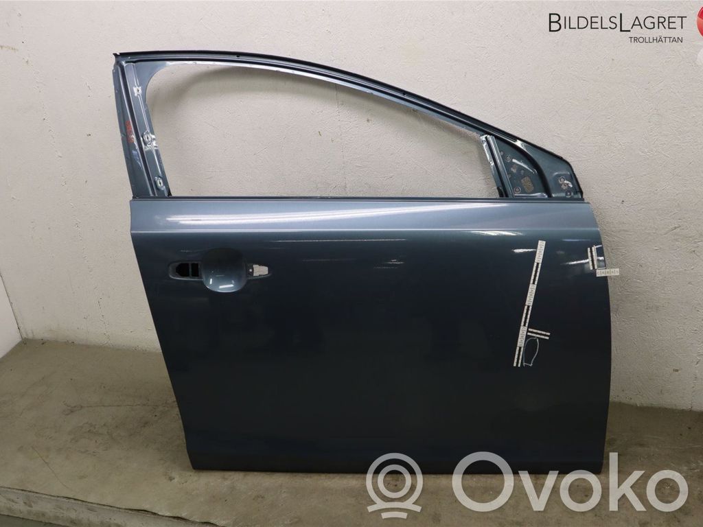 Volvo V40 Priekinės durys 