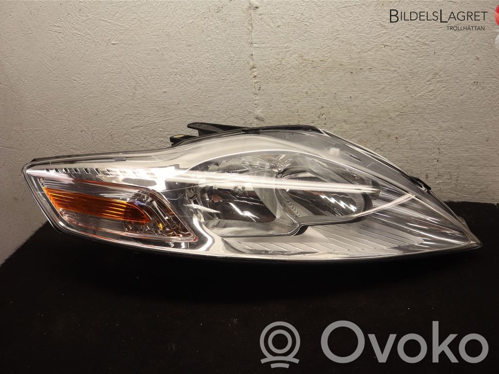 Ford Mondeo MK IV Faro/fanale 