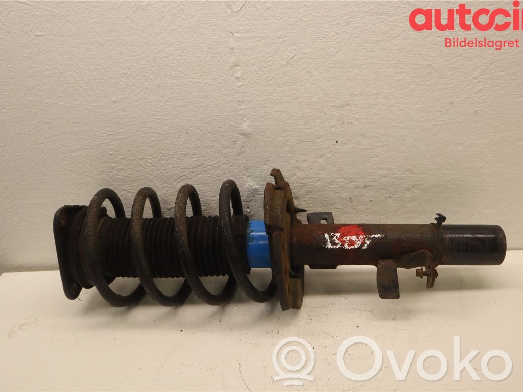 Ford Focus Front shock absorber with coil spring 