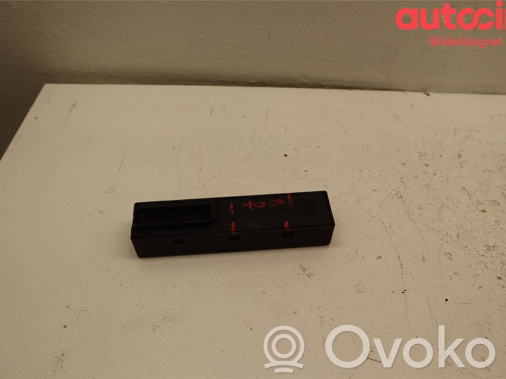 Saab 9-3 Ver2 Vetokoukun ohjainlaite/moduuli 