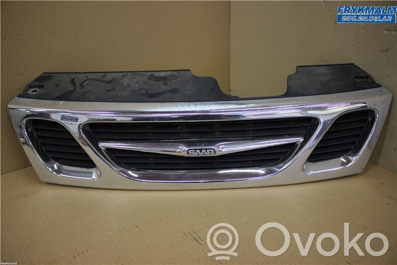 Front bumper lower grill   4677191