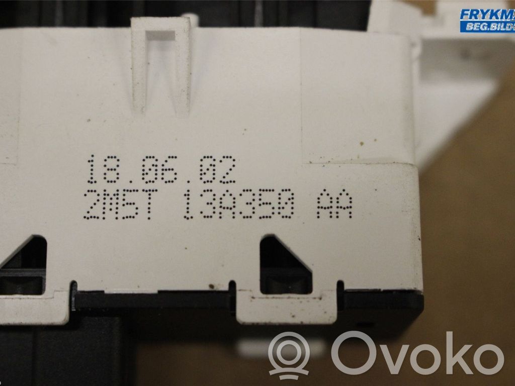 Ford Focus Hazard light switch 