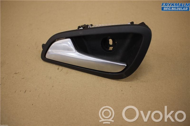 Ford Focus Front door interior handle 
