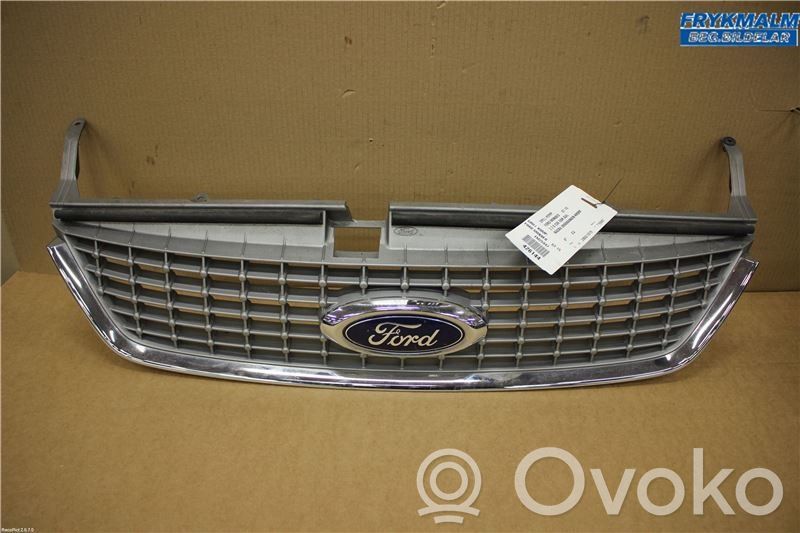 Ford Mondeo MK IV Front bumper lower grill 
