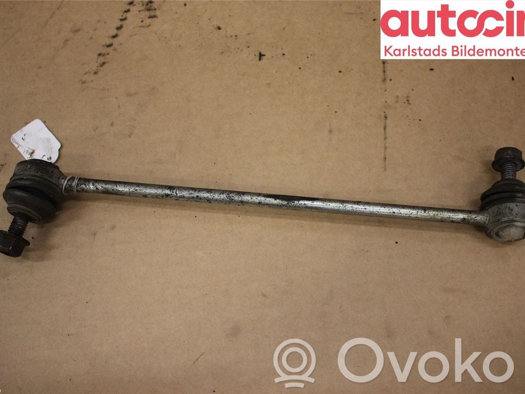 Volvo S70  V70  V70 XC Mocowanie stabilizatora osi przedniej 