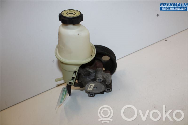 Power steering pump   U61