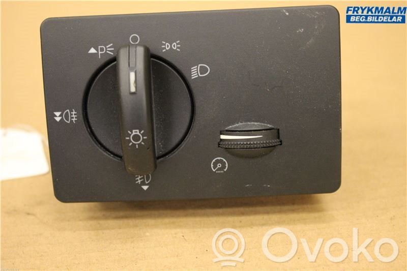 Ford Focus Light switch 