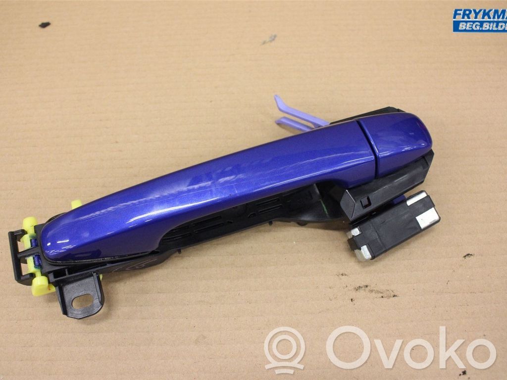 Subaru STI Racing Manecilla externa puerta delantera 
