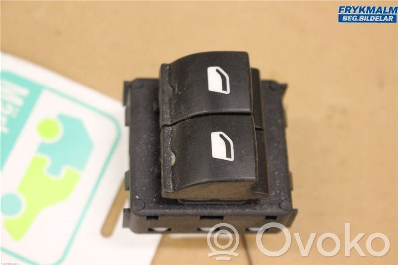 Citroen C4 Cactus Electric window control switch 