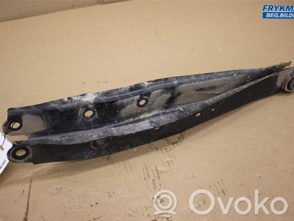 Subaru XV I Querlenker hinten 