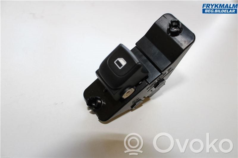 KIA Rio Electric window control switch 