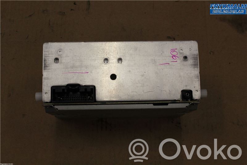 Ford Fiesta Unidad delantera de radio/CD/DVD/GPS 