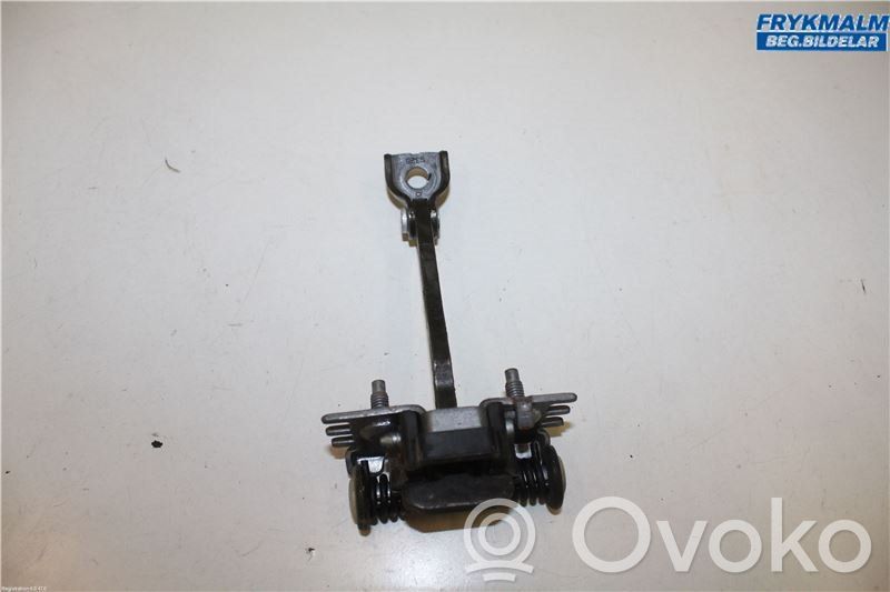 Citroen C3 Etuoven pidätin 