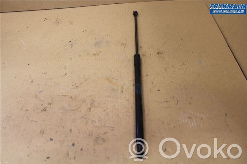 Citroen C4 Cactus Tailgate strut 