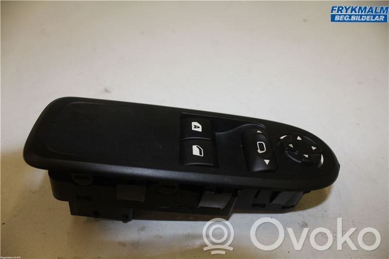 Electric window control switch   98012283XT,6490CE