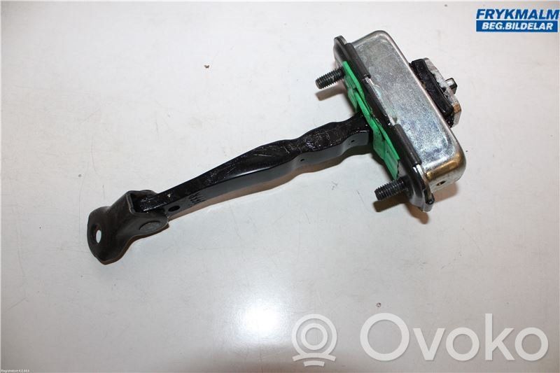 KIA Optima Etuoven pidätin 