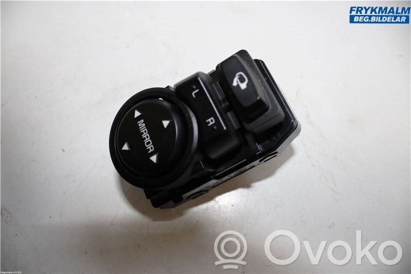 KIA Picanto Wing mirror switch 