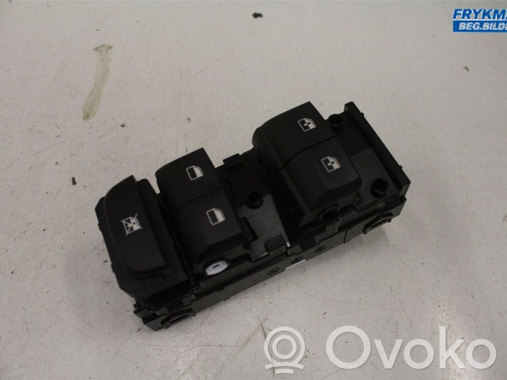 KIA Ceed Electric window control switch 