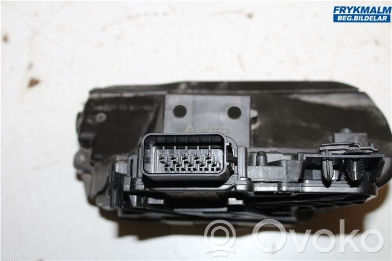 Ford B-MAX Priekšpusē slēdzene 