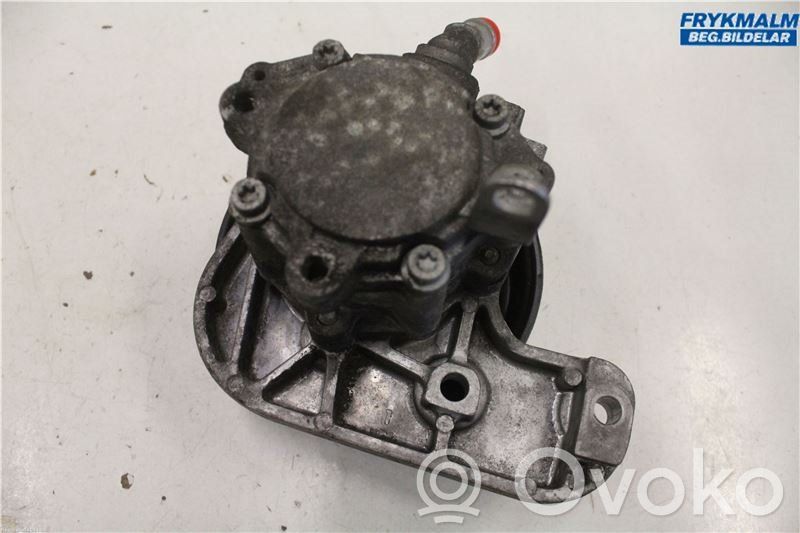 BMW 3 E90 E91 Power steering pump 