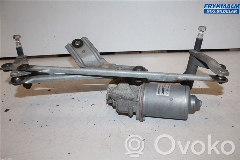 Fiat Punto Evo Silniczek wycieraczek szyby przedniej / czołowej 