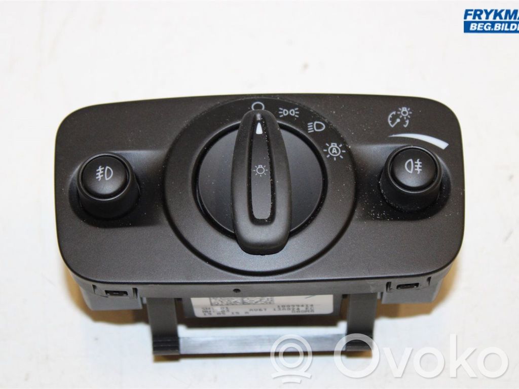Ford Kuga II Light switch 