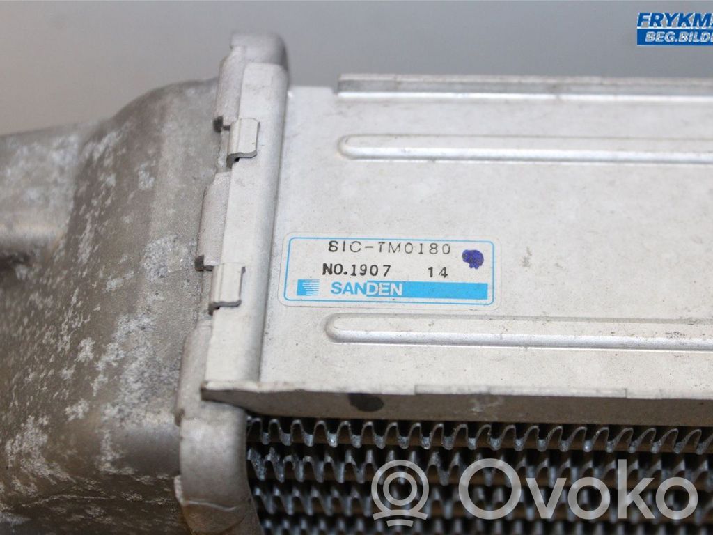 Subaru Forester SH Interkūlerio radiatorius 