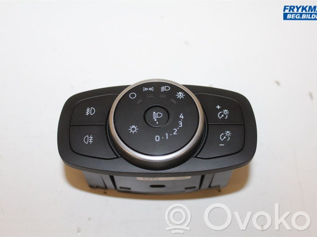 Ford Focus Light switch 