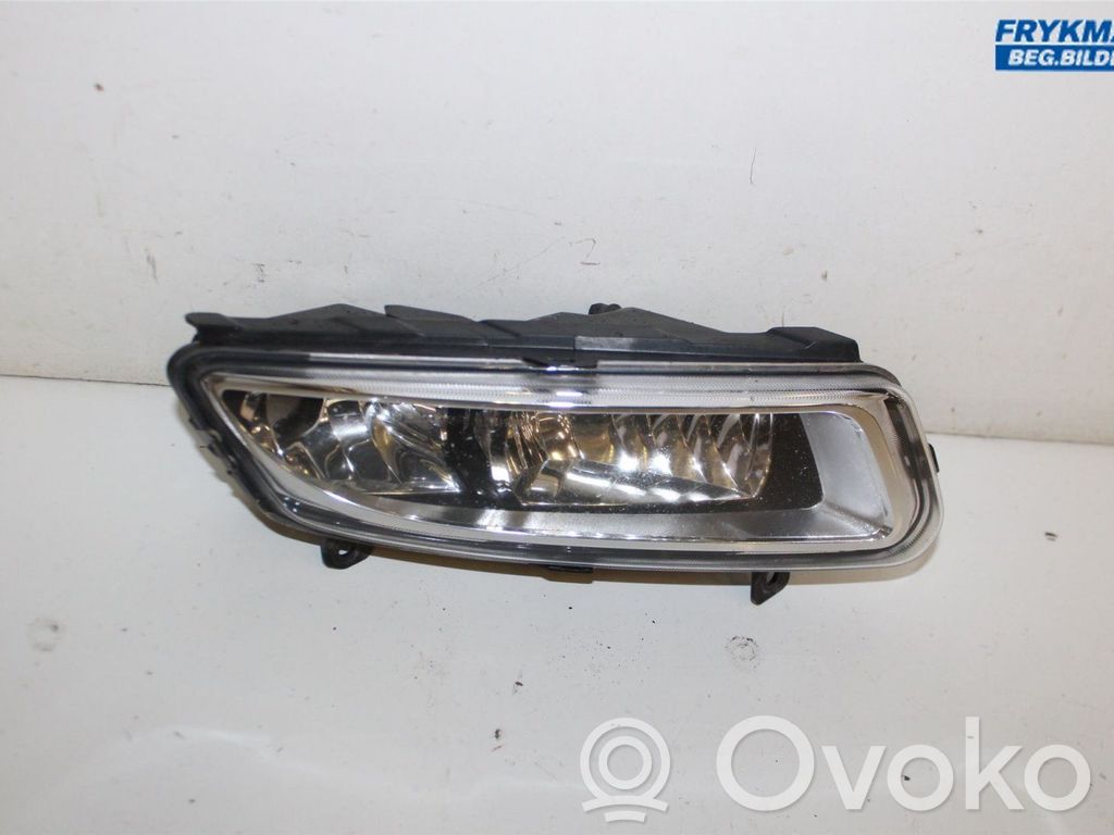Volkswagen Polo V 6R Światło przeciwmgłowe przednie 