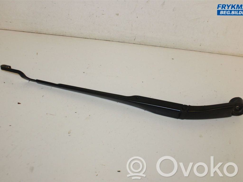 KIA Ceed Front wiper blade arm 