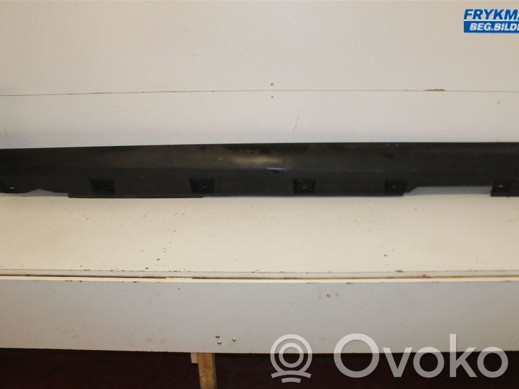 Ford Focus Sill 