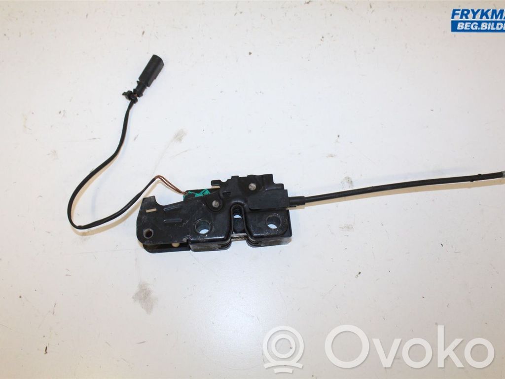 Skoda Octavia Mk2 (1Z) Serrure de capot 