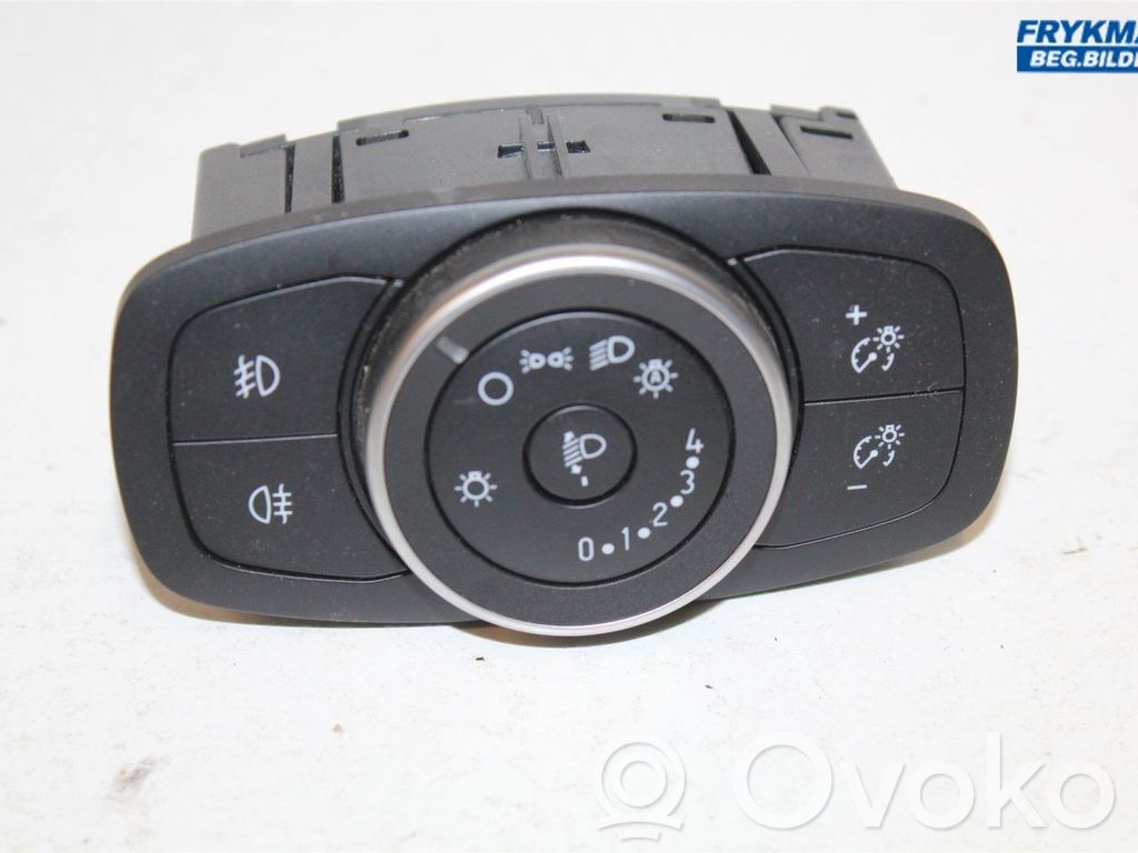 Light switch   2431572,JX7T13D061ED,JX7T13D061ED