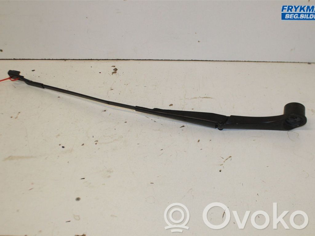 Ford Transit Courier Front wiper blade arm 
