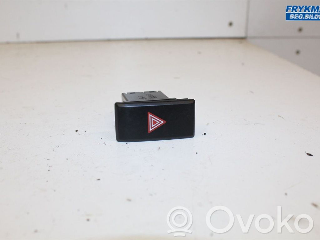 KIA Picanto Hazard light switch 