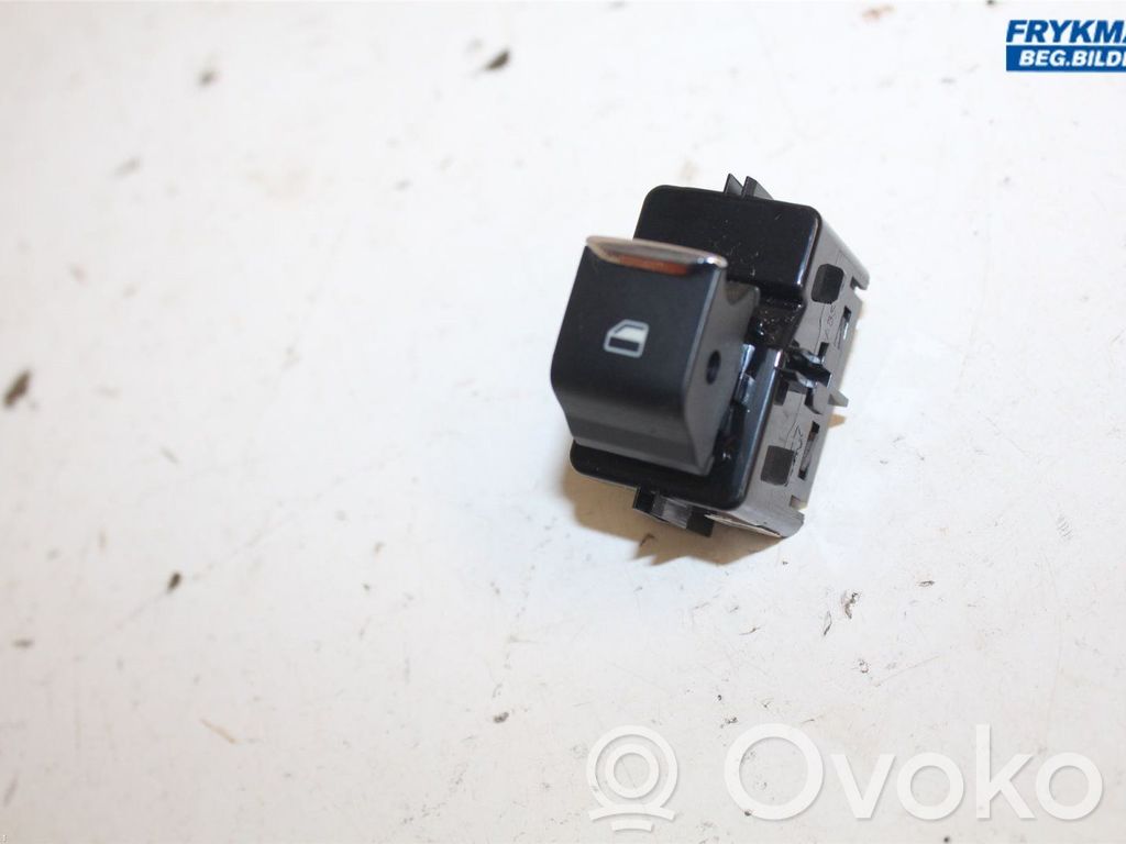 Ford Kuga III Electric window control switch 