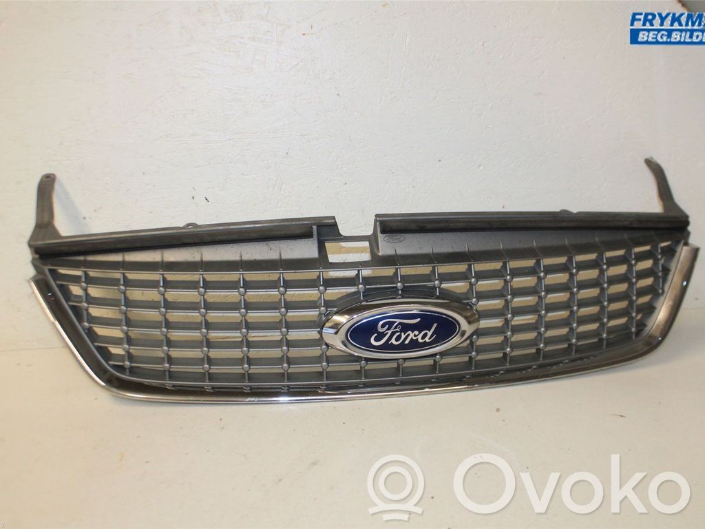 Ford Mondeo MK IV Front bumper lower grill 